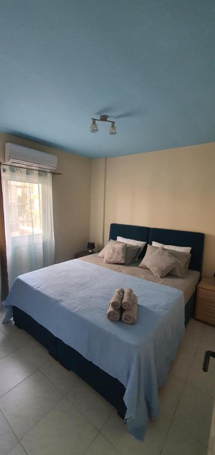Stefaris "Koutsou Court 105" Apartamento Larnaca Exterior foto